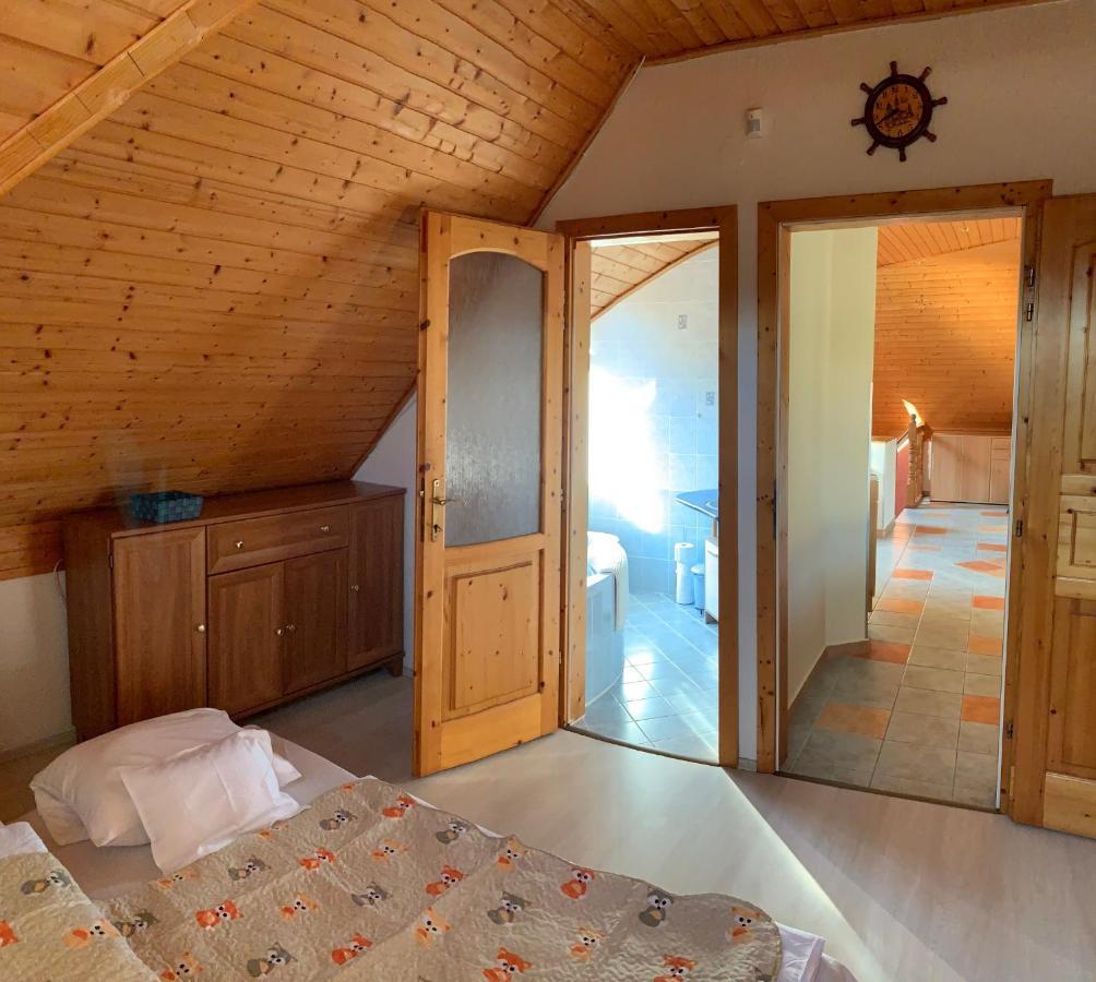 Вилла House4U Балатонсемеш Экстерьер фото